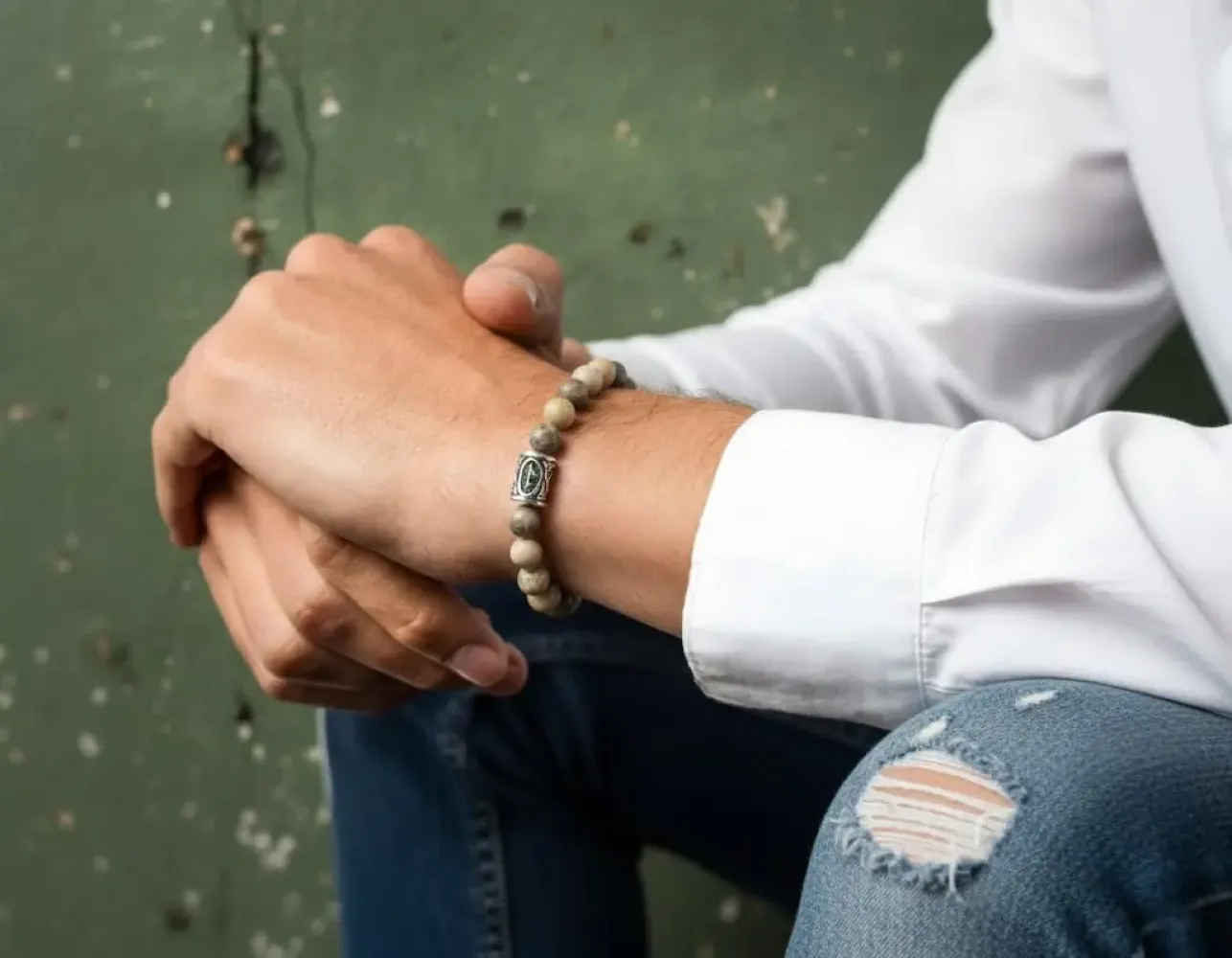 Preview: Runenarmband Eiwaz