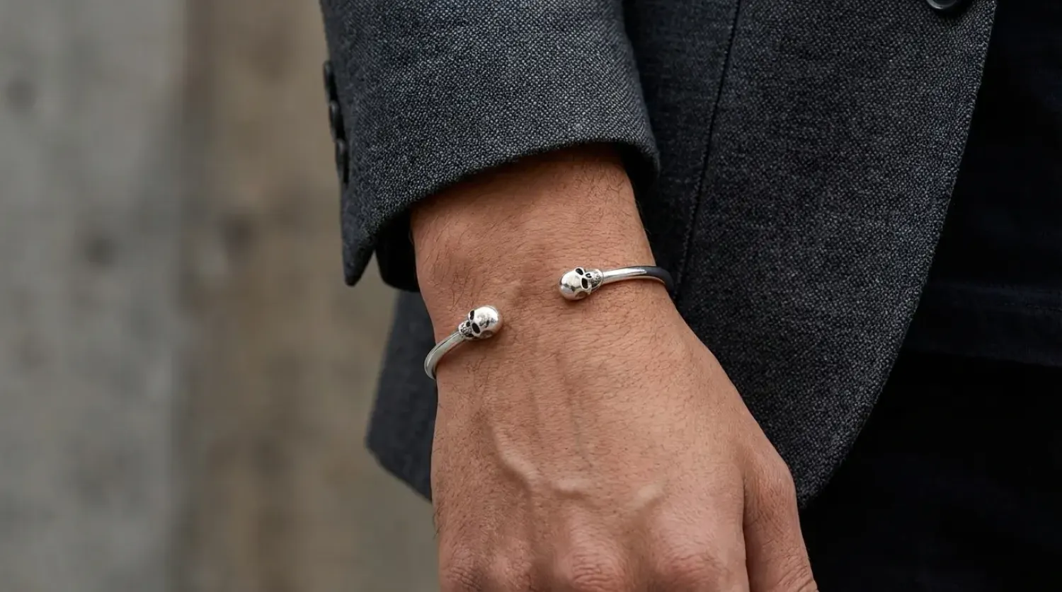 Preview: Armreif Viska Totenkopf Sterling Silber